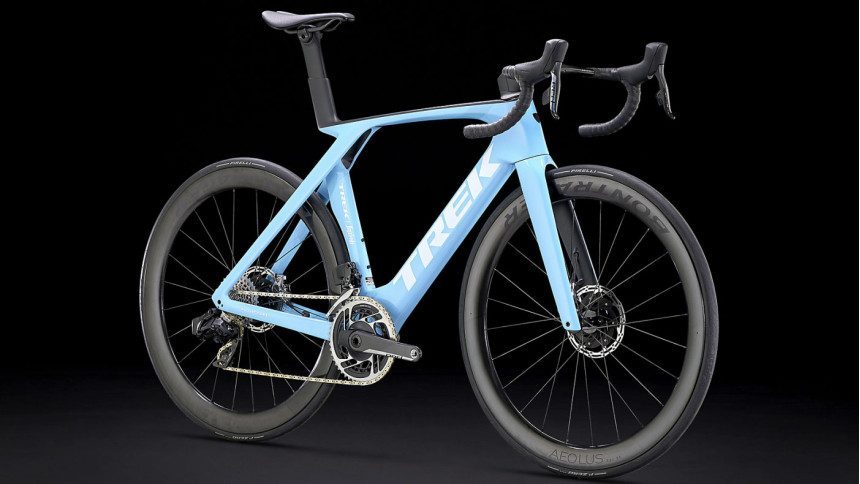 Vélo de route Trek Madone SLR 9 Sram Red eTap AXS 2023 Vélo de route Trek Madone SLR 9 Sram Red eTap AXS 2023