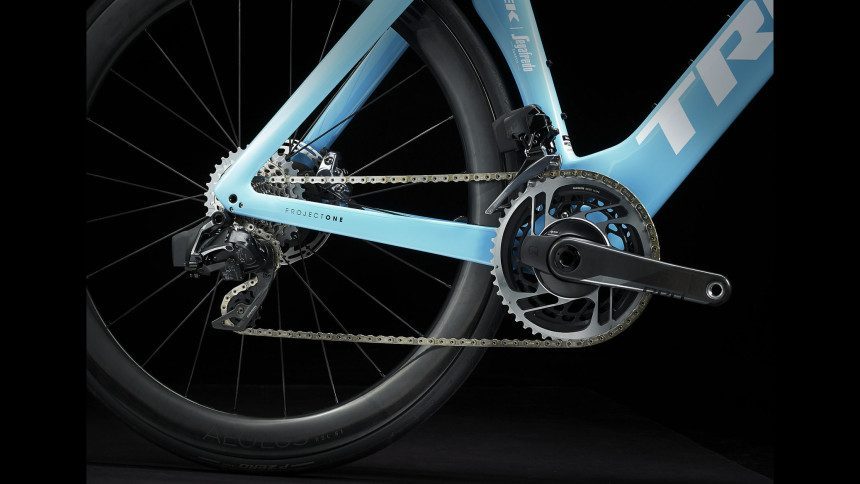 Vélo de route Trek Madone SLR 9 Sram Red eTap AXS 2023 Vélo de route Trek Madone SLR 9 Sram Red eTap AXS 2023