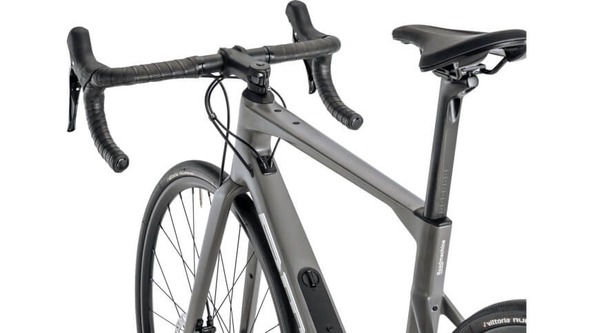 Vélo de route BMC Roadmachine Five Shimano 105 2024 Vélo de route BMC Roadmachine Five Shimano 105 2024