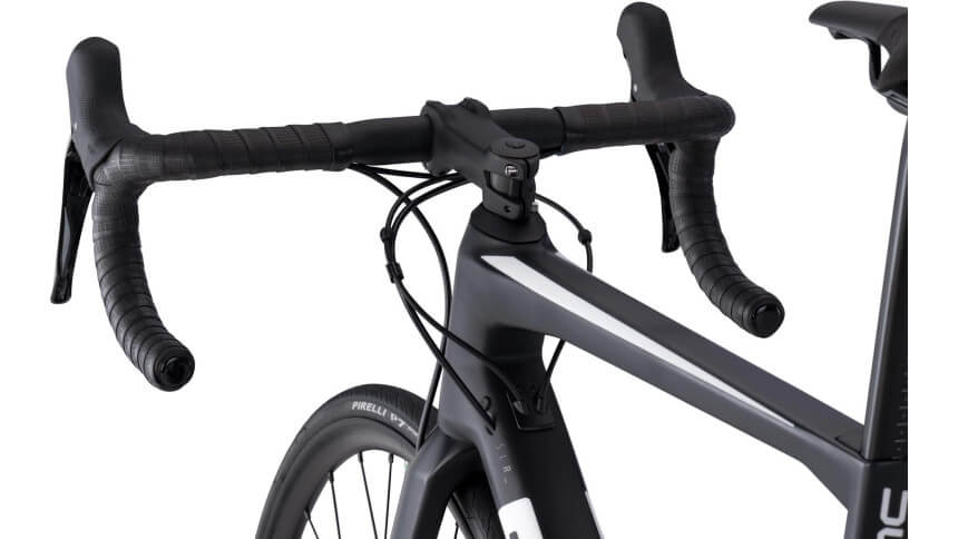 Vélo de route BMC Teammachine SLR Five Shimano 105 2024 Vélo de route BMC Teammachine SLR Five Shimano 105 2024